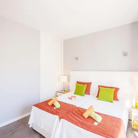 Villa Villa In Armacao De Pera With Sea Views & Pool Armação de Pêra
