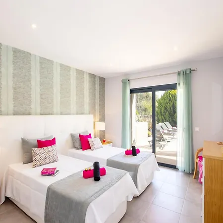 Villa In Armacao De Pera With Sea Views & Pool Villa